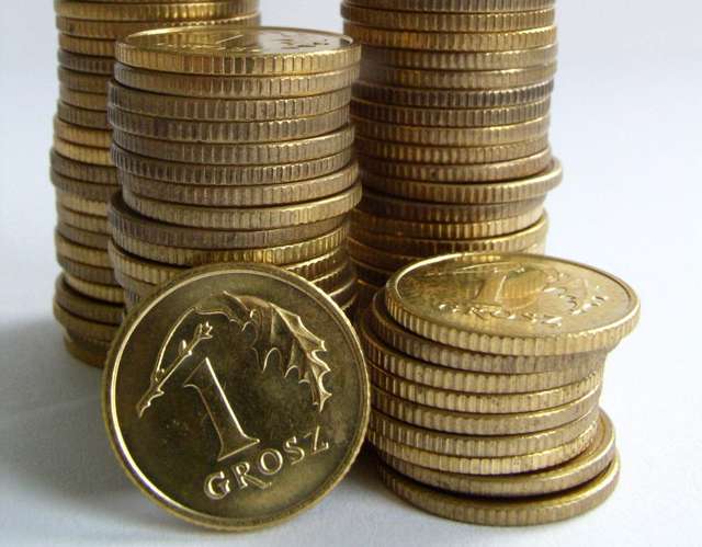 Sąd poszukuje właściciela jednogroszówki. Wydał na to kilka tysięcy złotych