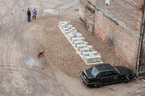 Wrocław: Wydano 40 tys. zł na kupę kamieni. To ławka dla bezdomnych