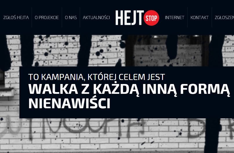 Strona HejtStop zalana gejowską pornografią (18+)