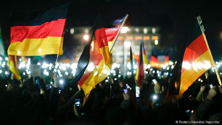 Niemcy: Coraz więcej ludzi protestuje