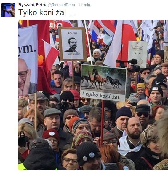 KOD w Warszawie pod Stadionem Narodowym: "My, naród"