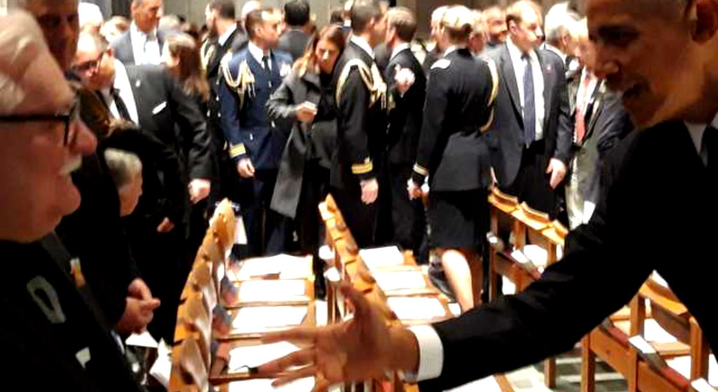 Barack Obama upokorzył Dudę! Cały świat to widział
