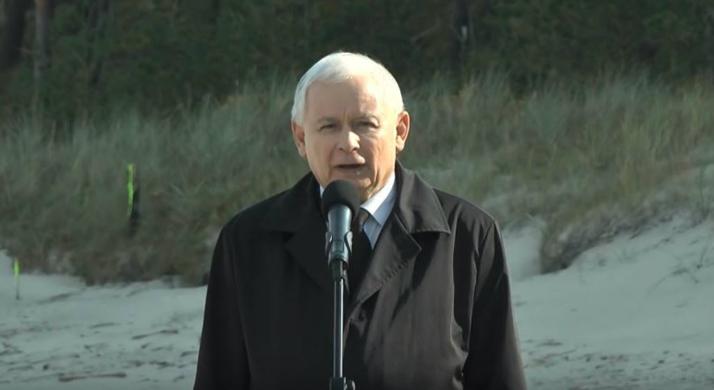 Marzenie Kaczyńskiego totalnie zniszczone. Wystarczyła jedna mała rzecz