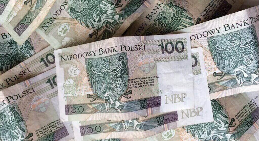 Rząd da duże podwyżki wynagrodzeń. Ale Polacy będą wściekli