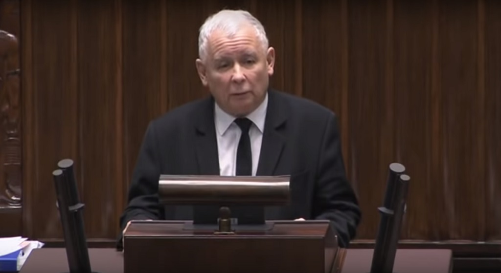 Jarosław Kaczyński TOTALNIE się pogrążył. Na jaw wyszły kompromitujące fakty