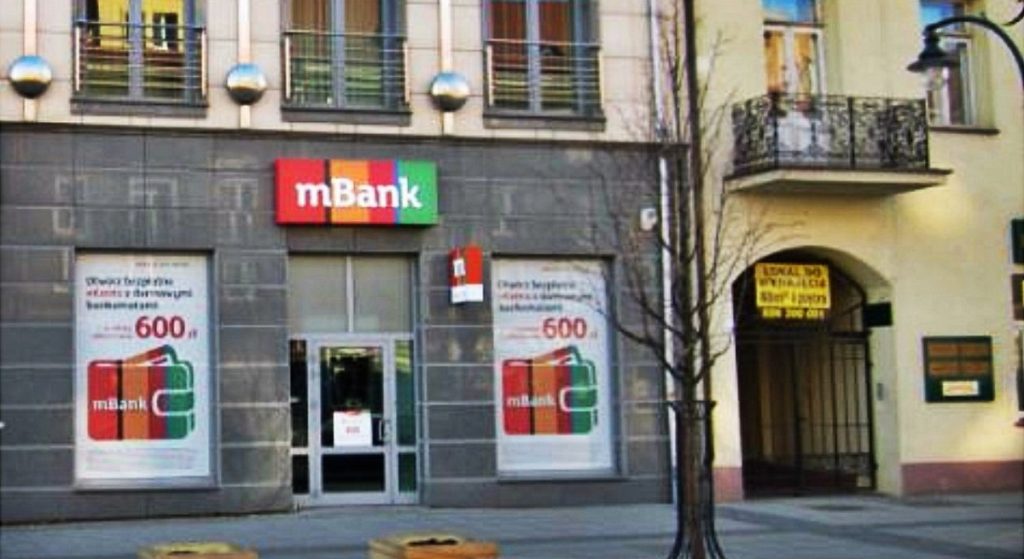 Na to czekała cała Polska! mBank wreszcie pokazał, Kaczyński będzie wściekły