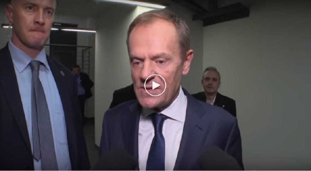 Niczego lepszego nie zobaczycie w te święta! Donald Tusk składa Polakom życzenia