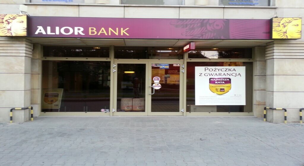 Alior Bank ostrzega. Klienci mogą stracić pieniądze