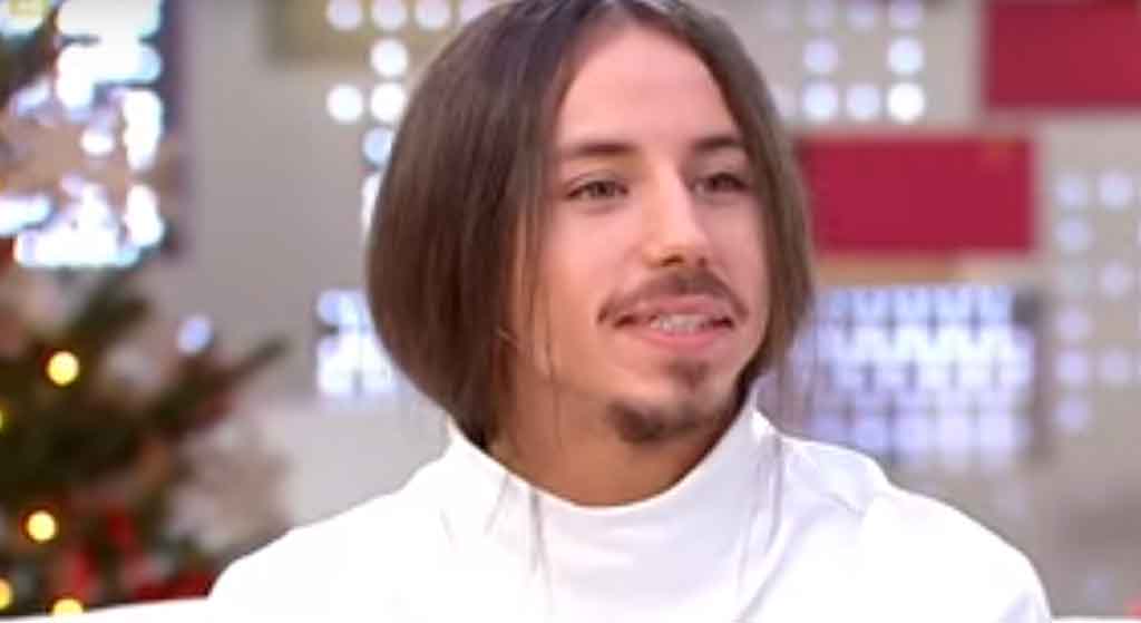 Michał Szpak spędza święta w rodzinnym domu. Pokazał fenomenalne zdjęcia