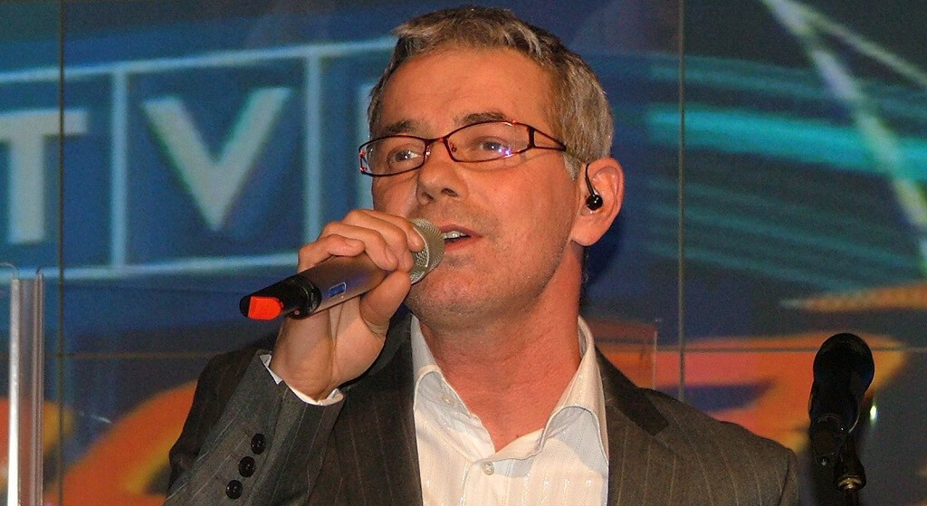 Nie uwierzycie, jaką ofertę pracy dostał Robert Janowski. Aż nam bombki z choinki pospadały