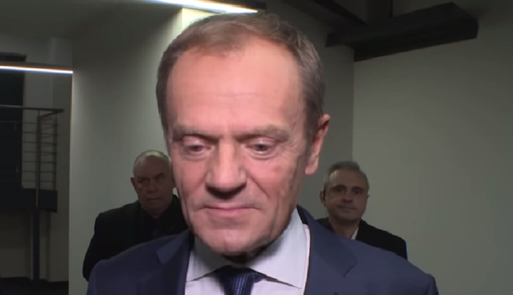 Donald Tusk ujawnia po śmierci bp Pieronka. Ogromne poruszenie w sieci