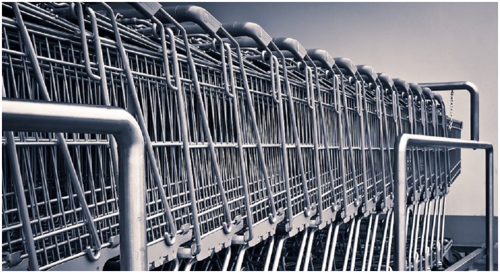 Polacy oszukiwani na potęgę przez hipermarkety! Skandal