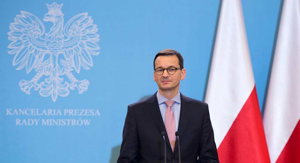 Ile pieniędzy ma Morawiecki?! Śpi na forsie