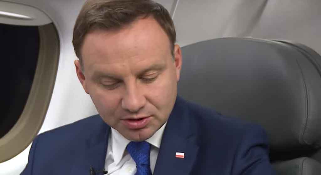 Gwiazdor "Na Wspólnej" pokazał się całkowicie nago. Fani przecierają oczy ze zdumienia