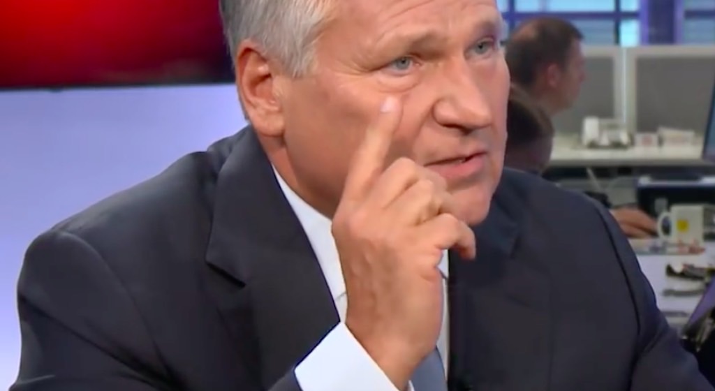 Kwaśniewski radzi, jak pić w Sylwestra! Po prostu hit