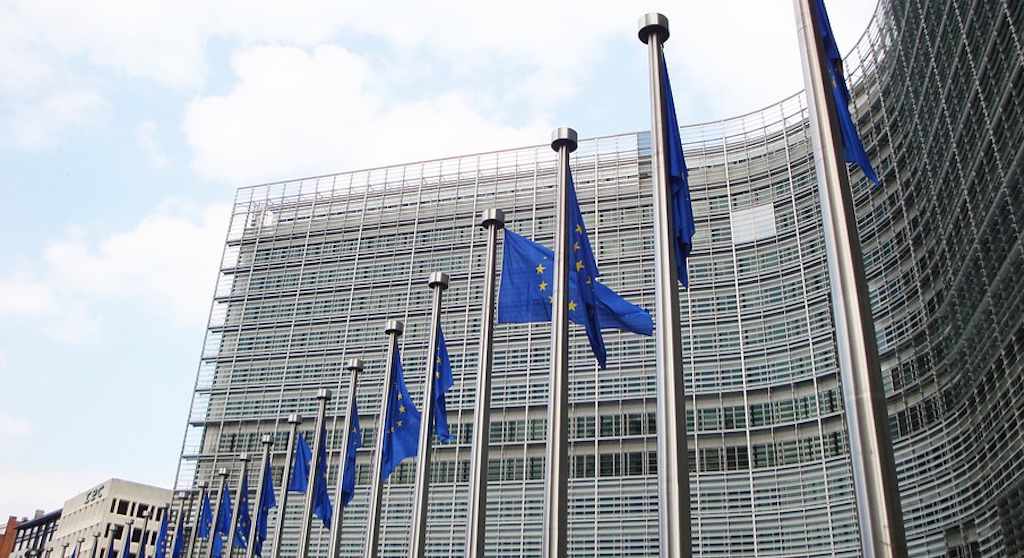 Komisja Europejska wkracza do gry! Polaku, zapomnij o dotychczasowych cenach, wszystko się zmienia
