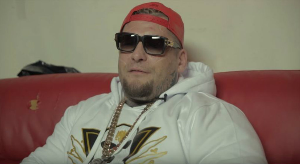 Popek pokazał czarno-białe zdjęcie dziecka. Burza w sieci