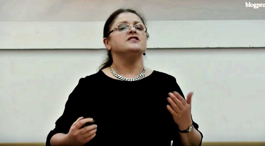 Co za hipokryzja! Przyłapali Pawłowicz, jak się z tego wytłumaczy?