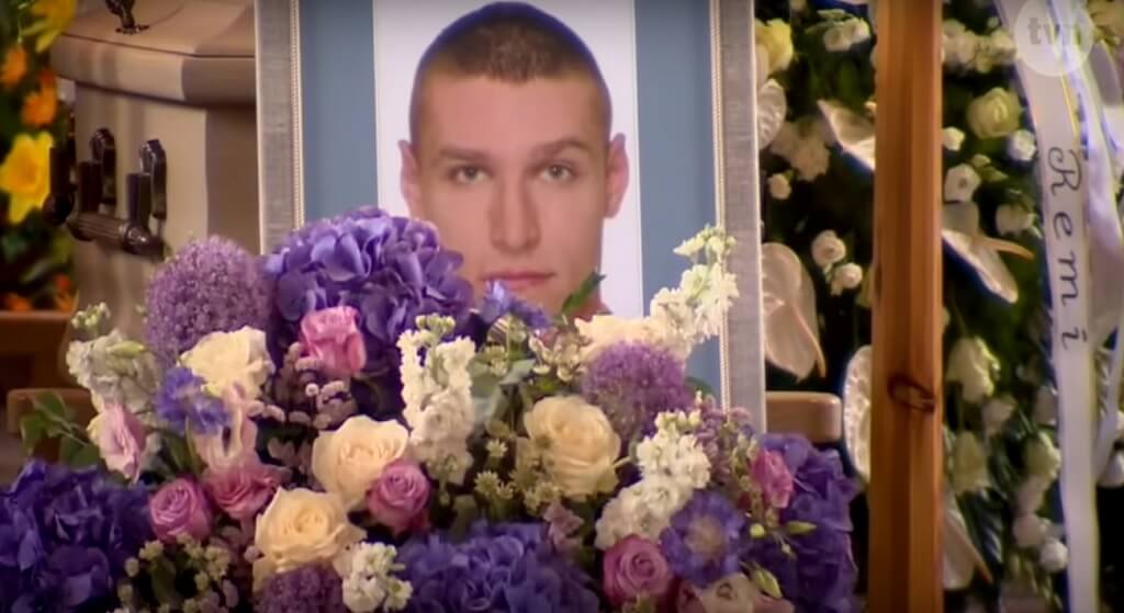 Skandaliczna decyzja prokuratury ws. śmierci Stachowiaka! Są zarzuty, ale nie dla policjantów