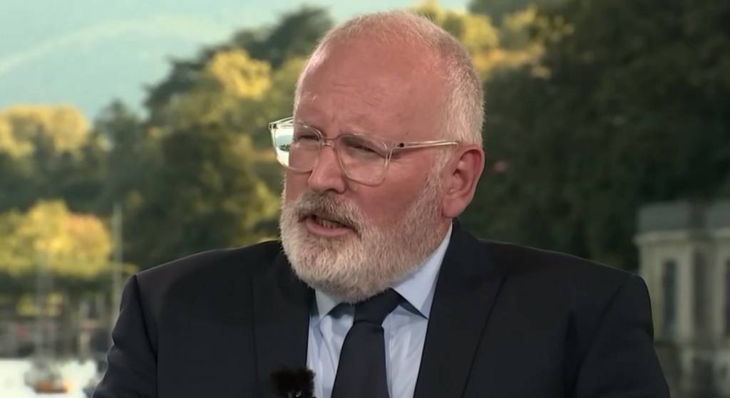 Europa reaguje na atak na Adamowicza. Piękne słowa Timmermansa PO POLSKU