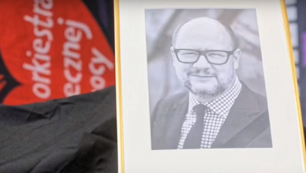 Morderca Adamowicza nie działał sam?! Mocne oświadczenie Ziobry