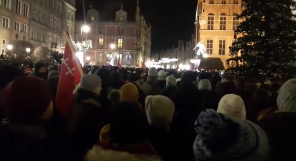 Serce rozerwane na strzępy. Robert Janowski trafił w sedno