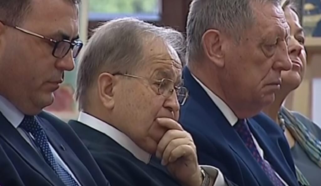 Polacy będą strajkować przed budynkiem Rydzyka. Rykoszetem dostanie... Kurski