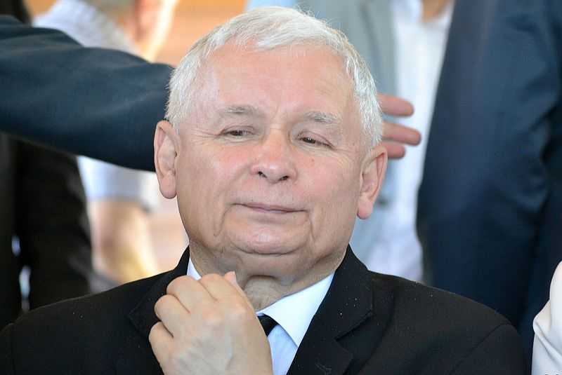 Najnowszy sondaż po taśmach Kaczyńskiego. Wynik PiS dziwi opozycję