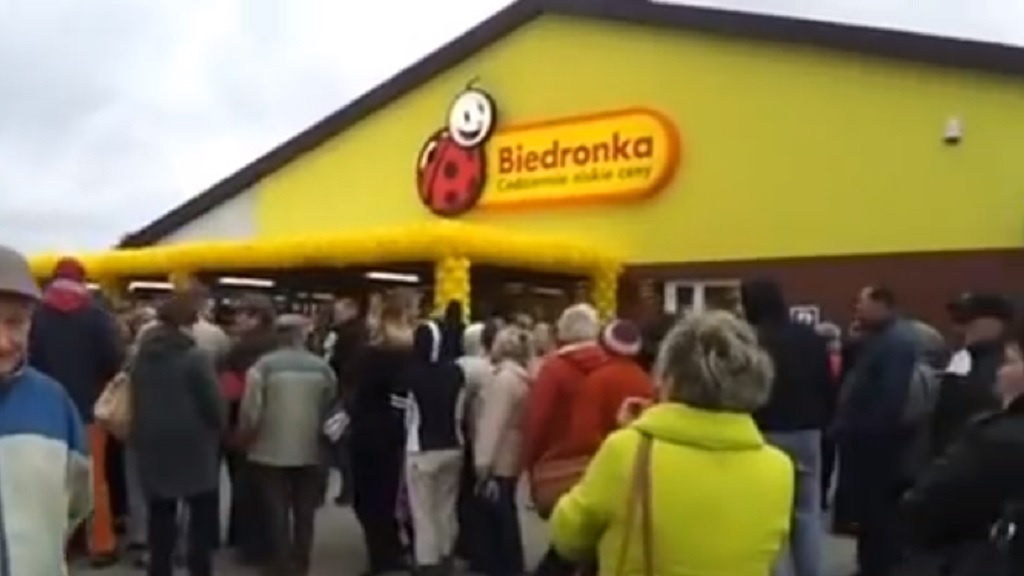 Wielki skandal w Biedronce. Sieć wprowadziła klientów w błąd?