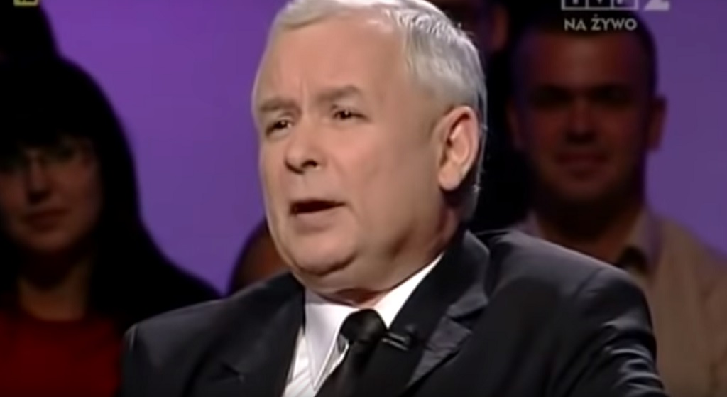 Prokurator powiesił w swoim biurze fotomontaż z Kaczyńskim. Służby wkroczyły do akcji