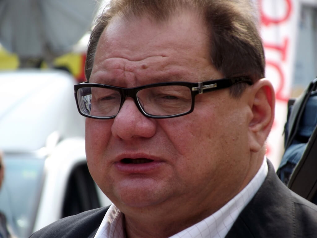 Kalisz będzie obrońcą Niesiołowskiego! Padły słowa o łamaniu Konstytucji