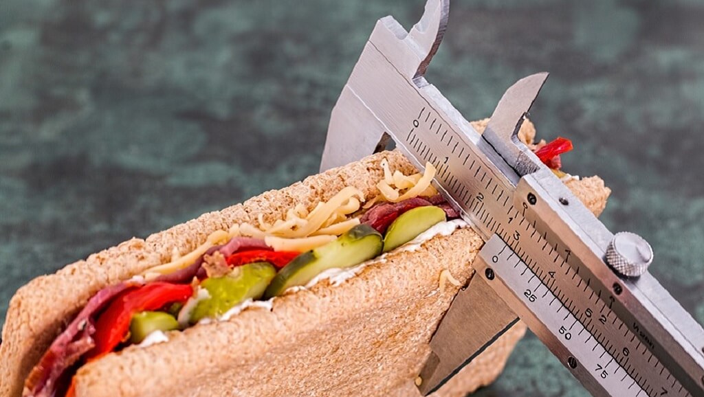 Rząd zajął się dietą Polaków. Podał jadłospisy dla każdego