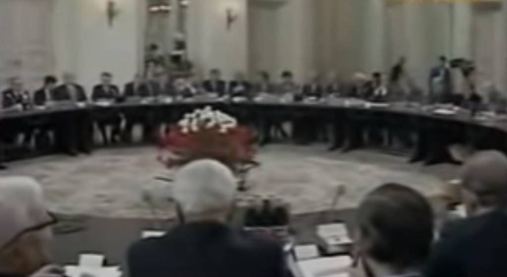 Kto zasiadał przy Okrągłym Stole? Niektórzy dzisiaj nie chcą się do tego przyznać