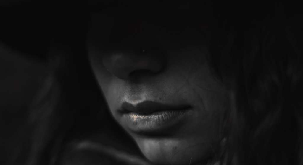 Legenda muzyki będzie pomagała molestowanym kobietom. Przeznaczy na to 2 miliony