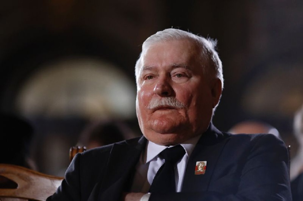 Odpowiedzialny za zakaz handlu w niedzielę Piotr Duda do Wałęsy: "Nie masz honoru"