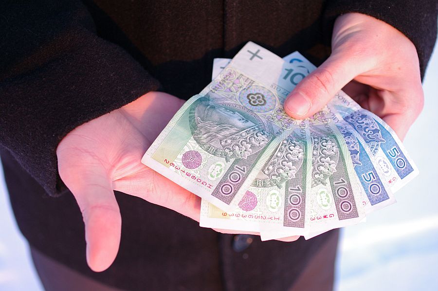 Wynagrodzenia w polskich firmach o 40% mniejsze niż w zagranicznych