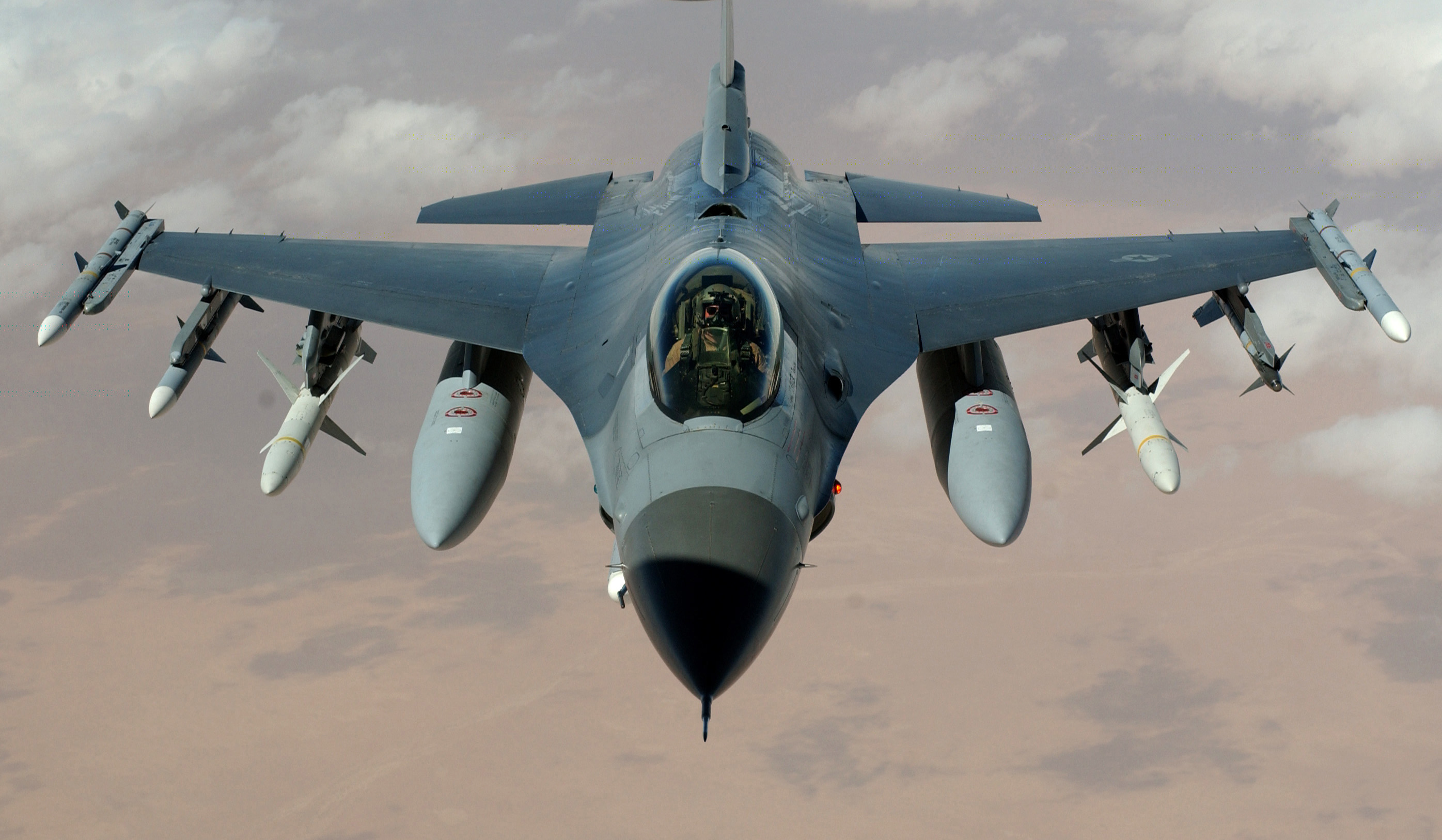 Na wypadek wojny, polskie F-16 polecą... do Niemiec