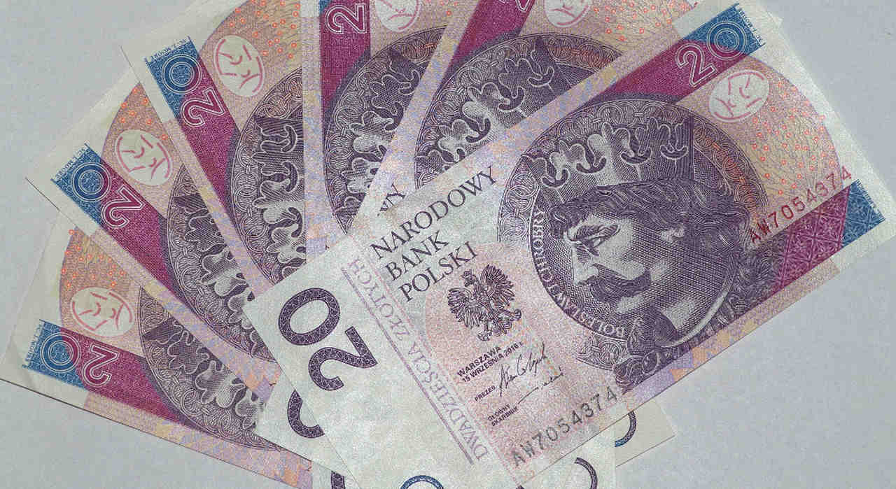 Polskie gwiazdy wściekłe na "głodowe" emerytury. Przedtem nie liczyły się z pieniędzmi