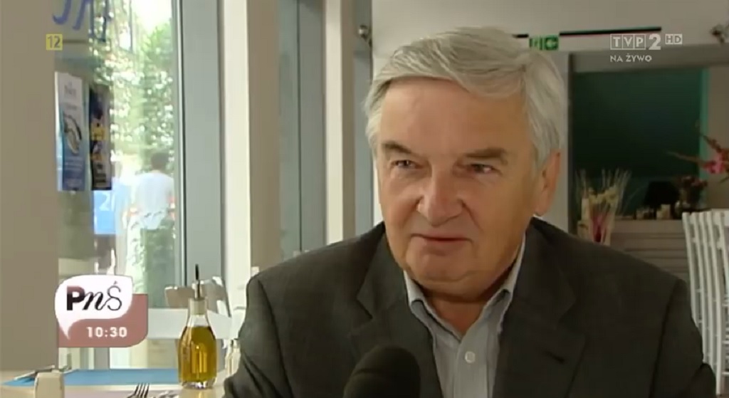 Po 25 latach Tadeusz Sznuk triumfuje. Widzowie "Jeden z dziesięciu" biją brawo