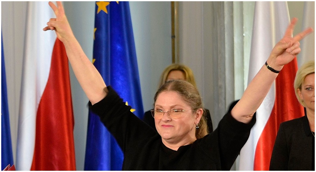Lepiej usiądźcie. Pawłowicz opowiedziała, co sądzi o swojej zniewalającej urodzie