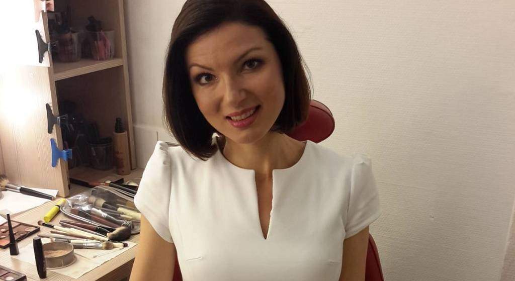 Eliza Michalik: "Z Elizą na plaży", w mini, wyznanie. Kiedy urodziła się dziennikarka?