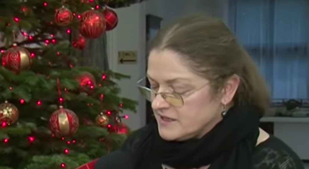 Gessler chciała zdradzić sekret. Ale wtedy internauci zobaczyli, co odbija się w jej okularach