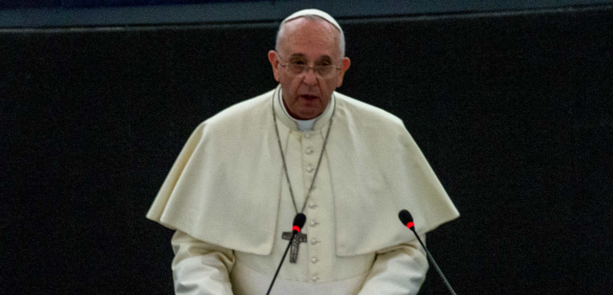 Absurdalny atak prawicy na Franciszka. "Polscy lewacy oszukali papieża"