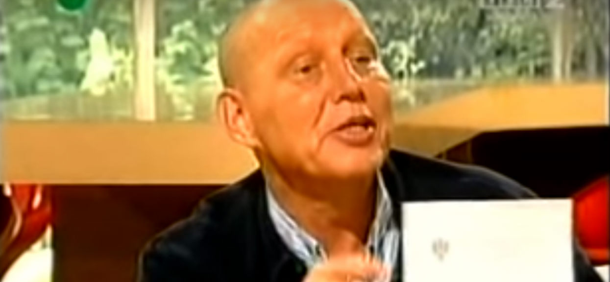 Krzysztof Jackowski wyjął na wizji dokument. Nagle zamknął wszystkim usta