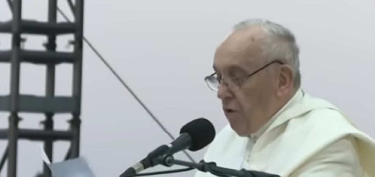 Papież Franciszek nie może być spokojny? Jest o nim w przepowiedni Nostradamusa