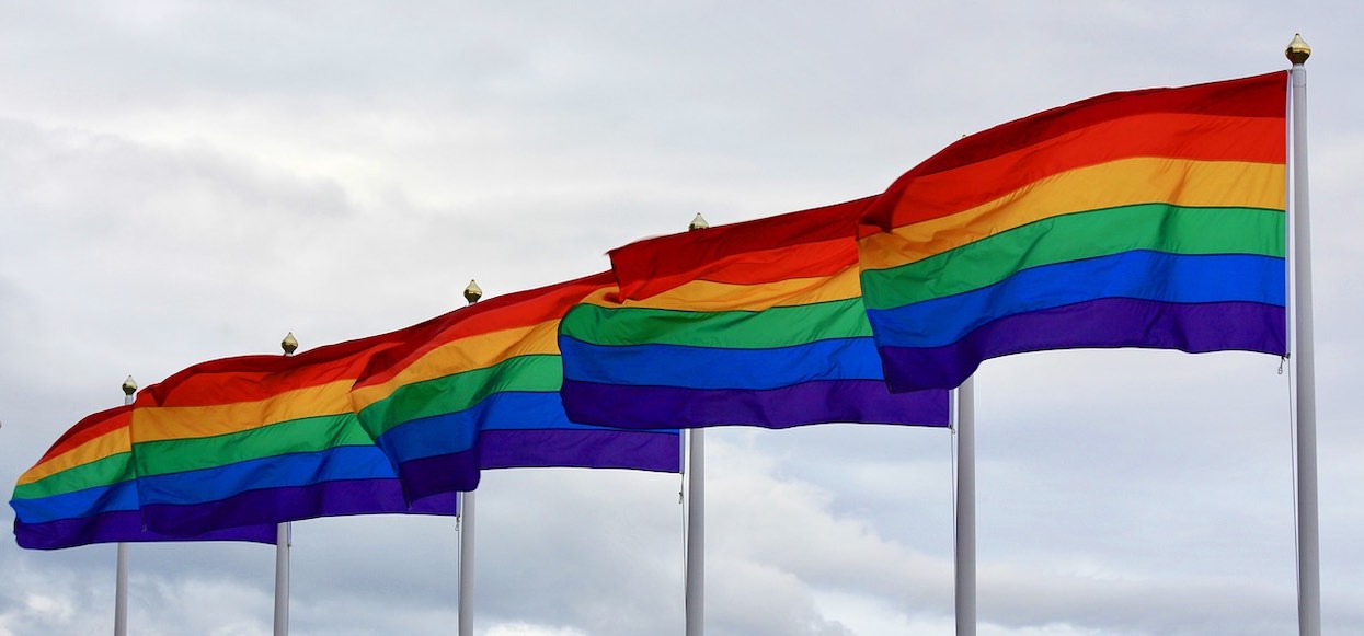 Co znaczy skrót LGBT? Propozycja Trzaskowskiego wywołuje silne emocje