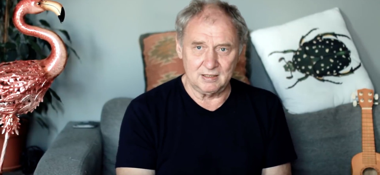 Ferdek z „Kiepskich” przyłapany z nową miłością. To znana aktorka, młodsza od niego o 30 lat!