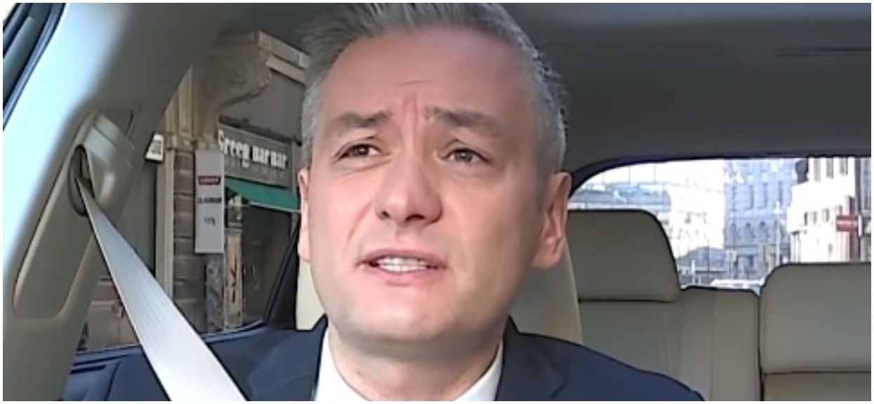Biedroń ma listę gejów w PiS! Będzie afera tuż przed wyborami?
