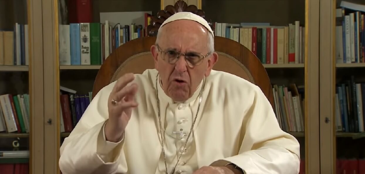 Papież Franciszek jest nieprzewidywalny. Gdzie wymyka się w nocy?