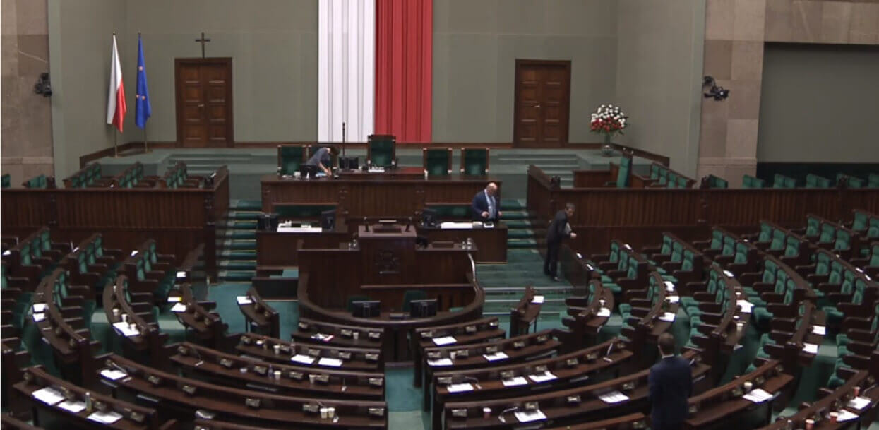 OFICJALNE: Będzie emerytura plus! Wiemy, kto dostanie